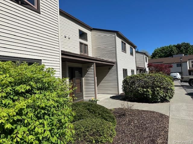 125 Stringham Road 23, Lagrangeville, NY 12540