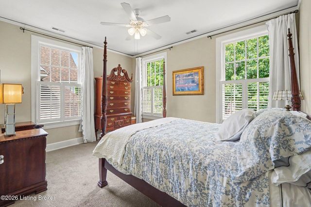 2122 Boulevard Napoleon, Louisville, KY 40205