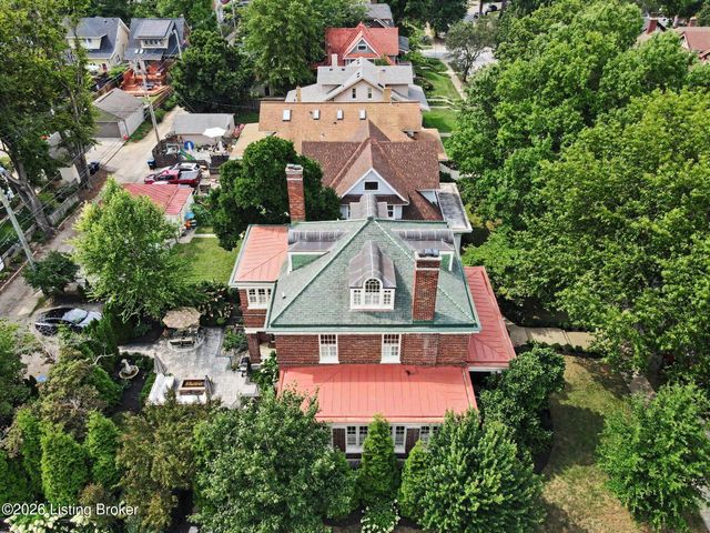 2122 Boulevard Napoleon, Louisville, KY 40205