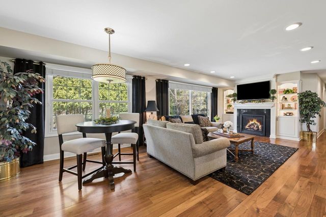 538 Pheasant Ridge LANE, Fontana, WI 53125