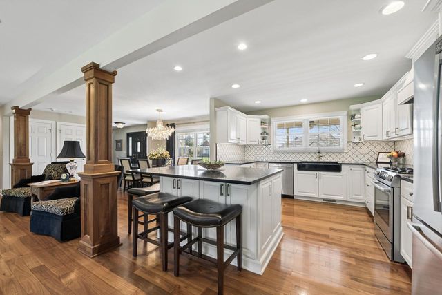 538 Pheasant Ridge LANE, Fontana, WI 53125