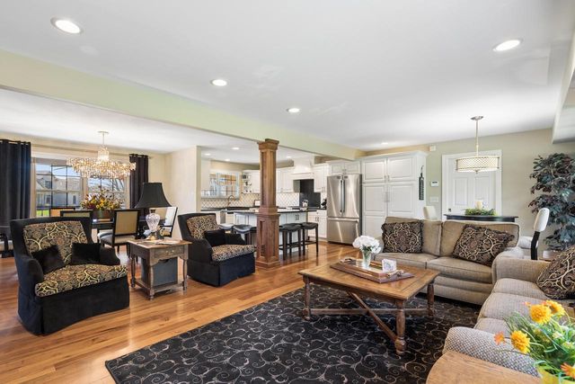538 Pheasant Ridge LANE, Fontana, WI 53125