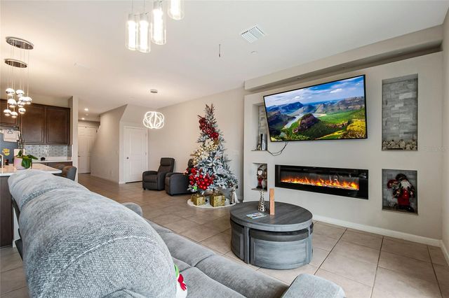 1943 HOLDEN RIDGE LANE, Clermont, FL 34715