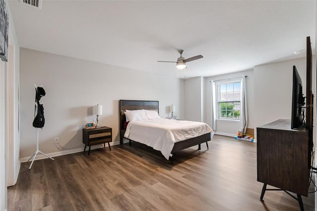 1943 HOLDEN RIDGE LANE, Clermont, FL 34715