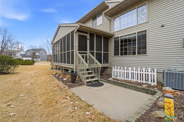 2335 Mulberry Street 2, Coralville, IA 52241