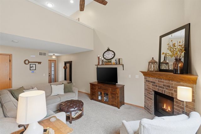 2335 Mulberry Street 2, Coralville, IA 52241