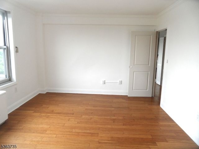 276 Prospect St 8 D, East Orange City, NJ 07017