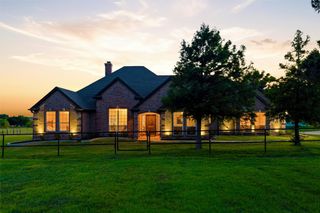 2202 White Lane, Haslet, TX 76052