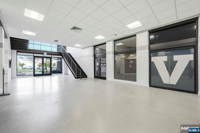 1 Lethbridge Plaza 33, Mahwah, NJ 07430