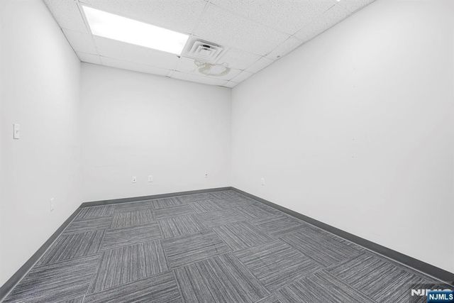 1 Lethbridge Plaza 33, Mahwah, NJ 07430