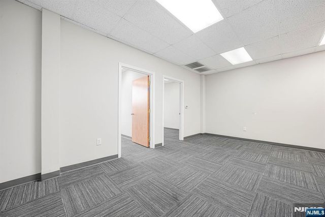 1 Lethbridge Plaza 33, Mahwah, NJ 07430