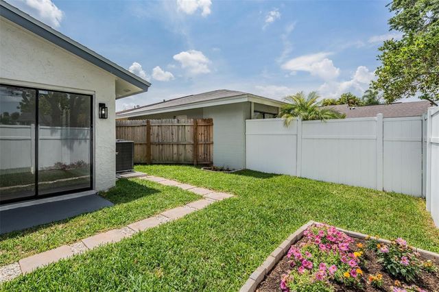 11005 UNDERWOOD PLACE, Tampa, FL 33624