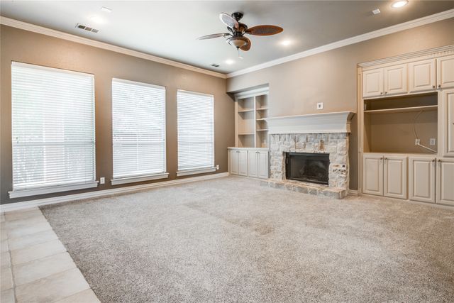 801 Camelot Court, Highland Village, TX 75077