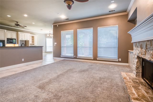 801 Camelot Court, Highland Village, TX 75077