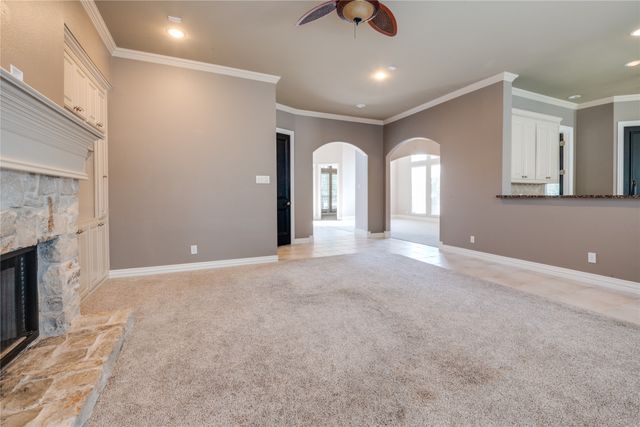 801 Camelot Court, Highland Village, TX 75077