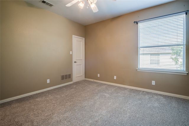 801 Camelot Court, Highland Village, TX 75077