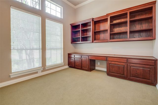 801 Camelot Court, Highland Village, TX 75077