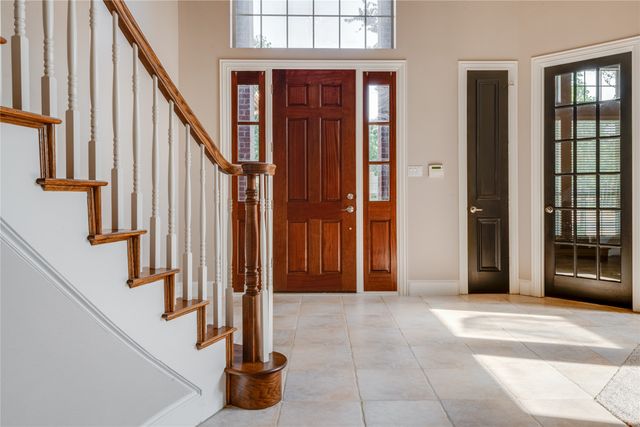 801 Camelot Court, Highland Village, TX 75077