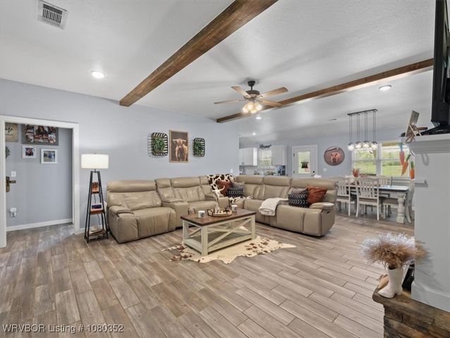 32831 S Webb Lane, Poteau, OK 74953