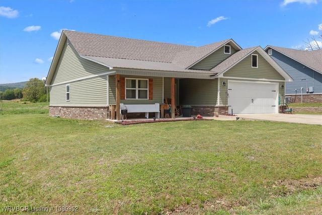 32831 S Webb Lane, Poteau, OK 74953