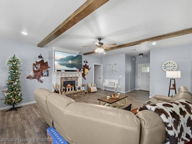 32831 S Webb Lane, Poteau, OK 74953