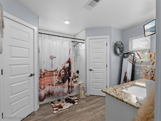 32831 S Webb Lane, Poteau, OK 74953
