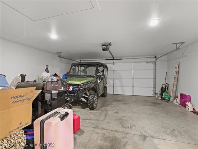 32831 S Webb Lane, Poteau, OK 74953