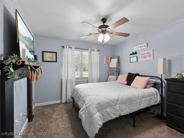 32831 S Webb Lane, Poteau, OK 74953