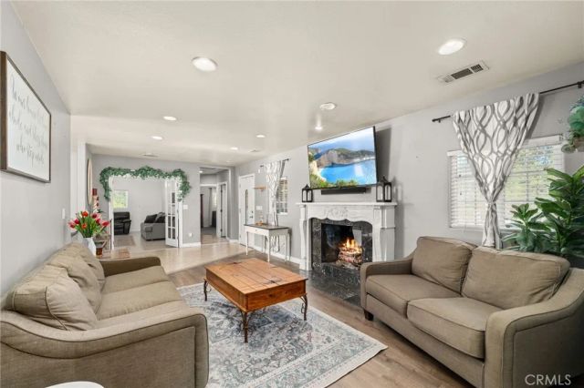 903 Greenwood, San Bernardino, CA 92407