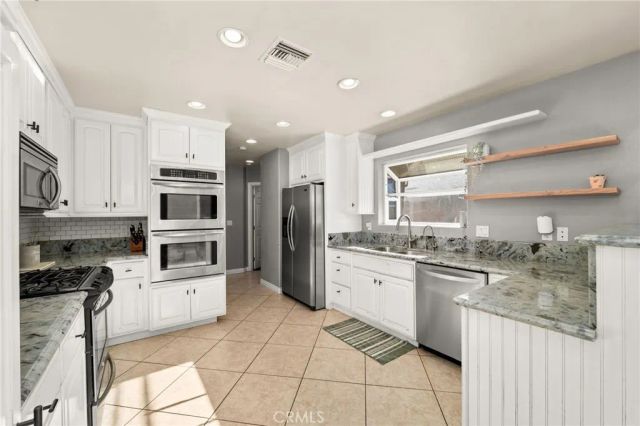 903 Greenwood, San Bernardino, CA 92407