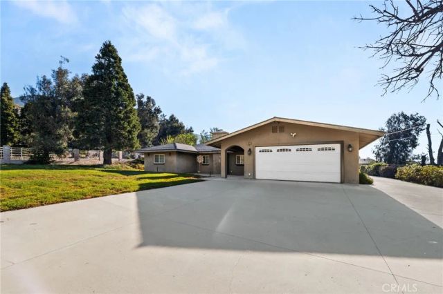 903 Greenwood, San Bernardino, CA 92407