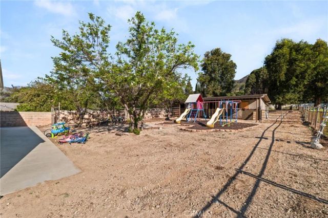 903 Greenwood, San Bernardino, CA 92407