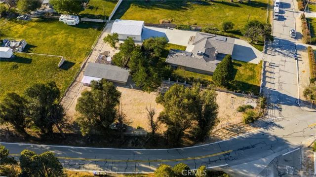 903 Greenwood, San Bernardino, CA 92407