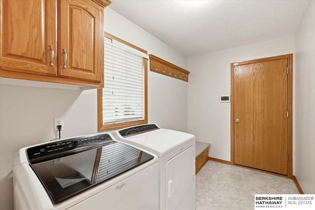 16313 Josephine Street, Omaha, NE 68136