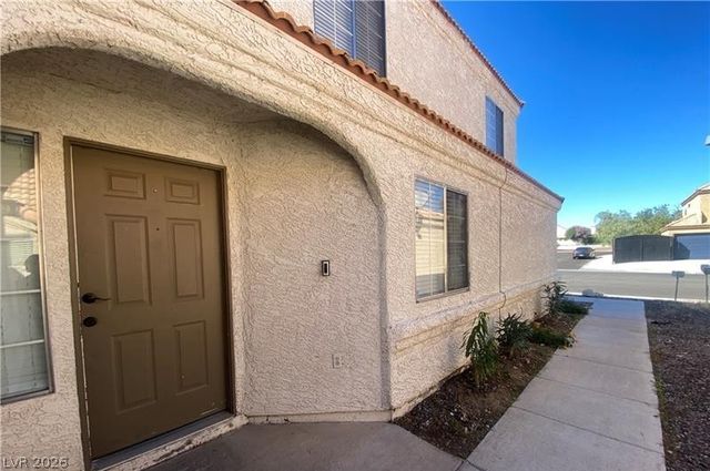 212 Dawn Isle Drive, Las Vegas, NV 89145