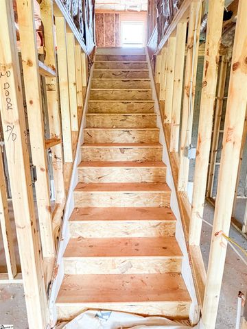 17952 Hwy 101 S, Gray Court, SC 29645