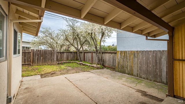 1318 Taft St, Fairfield, CA 94533