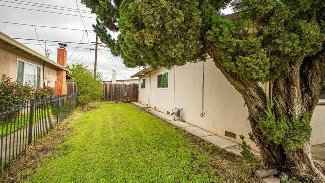 1318 Taft St, Fairfield, CA 94533