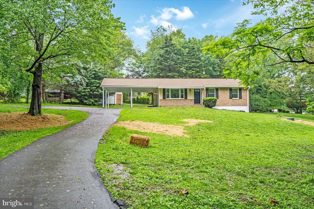 4566 HICKORY LANE, Mount Airy, MD 21771