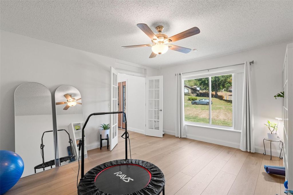 Image 14 of property listing at 1018 JAYHIL DRIVE, Minneola, FL 34715