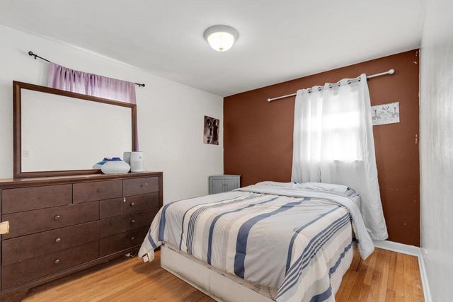 4571 Howell AVENUE, Milwaukee, WI 53207