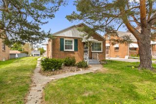 4571 Howell AVENUE, Milwaukee, WI 53207