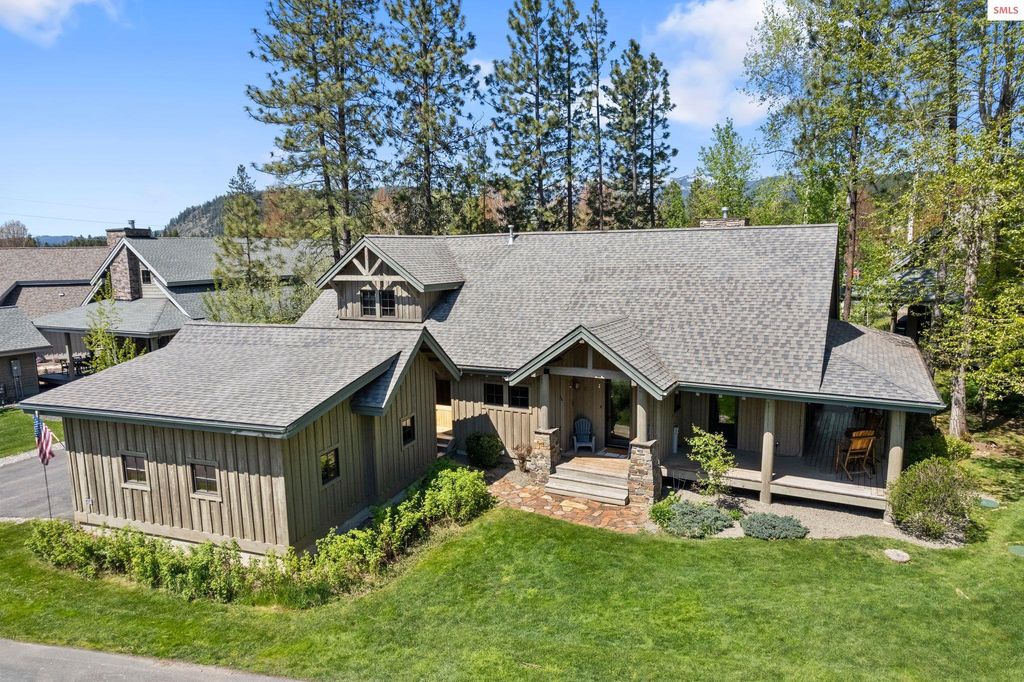 504 Hornby Pl, Dover, ID 83825