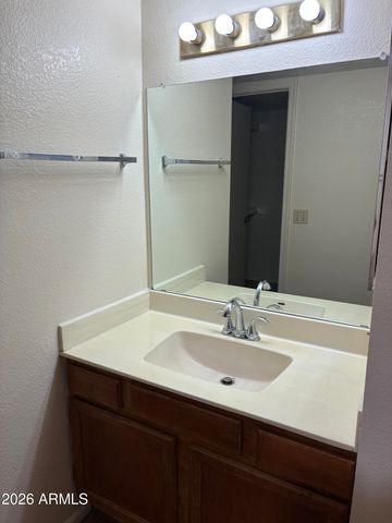 10610 S 48TH Street 2036, Phoenix, AZ 85044