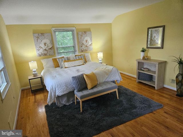 8423 THORNTON RD, Lutherville Timonium, MD 21093