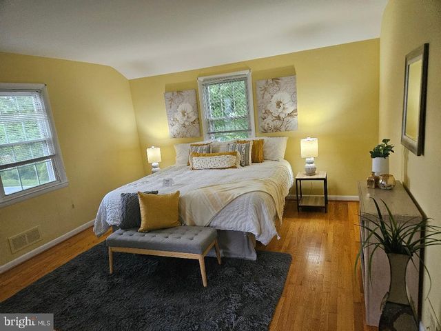 8423 THORNTON RD, Lutherville Timonium, MD 21093