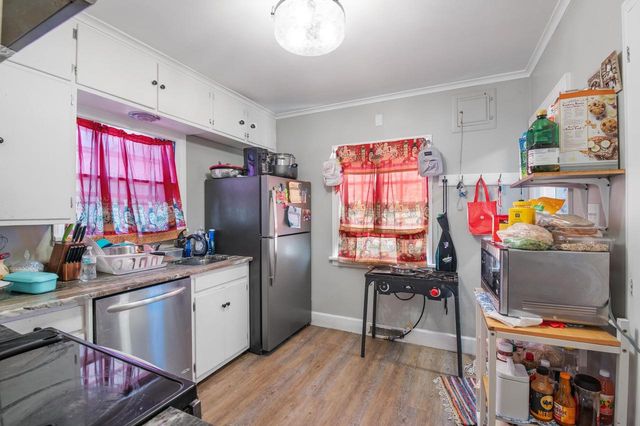 406 N ASHLAND AVENUE, Green Bay, WI 54303