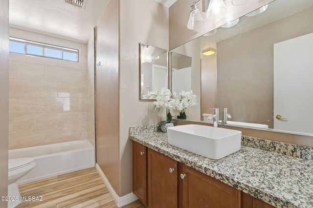 8267 W Babbitt Court, Tucson, AZ 85757