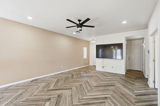 8267 W Babbitt Court, Tucson, AZ 85757