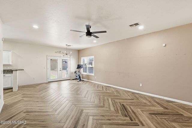 8267 W Babbitt Court, Tucson, AZ 85757